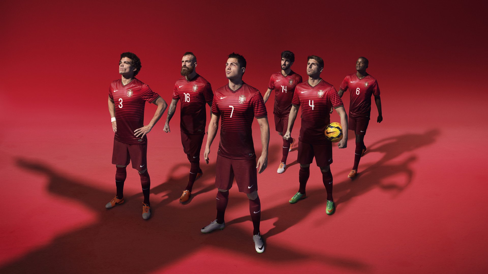 “冠军潜力股崭露头角，打造本赛季最爆款赛事”，冠军赛区