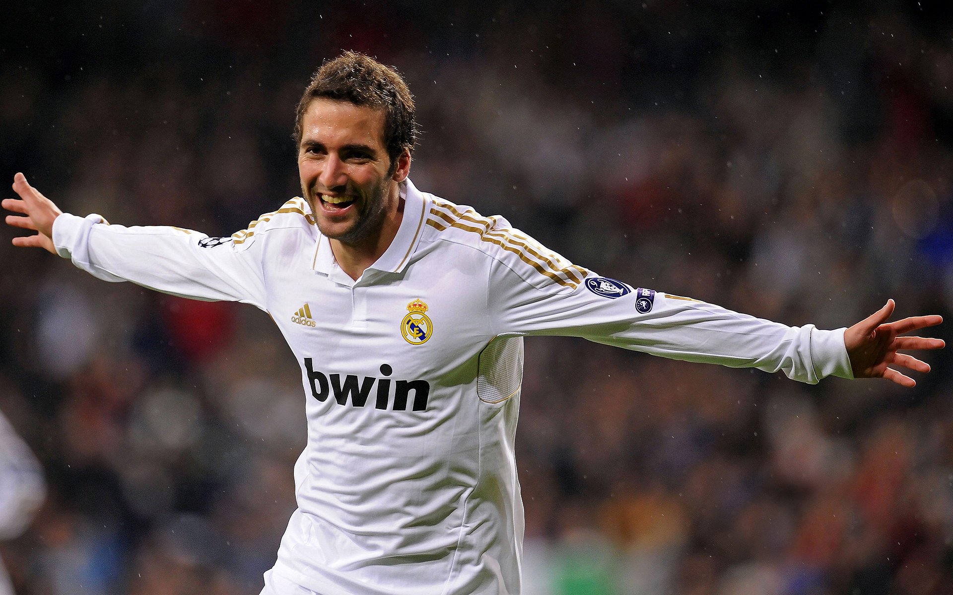 “法甲战火升级，豪门强敌鏖战到底”，法甲的豪门